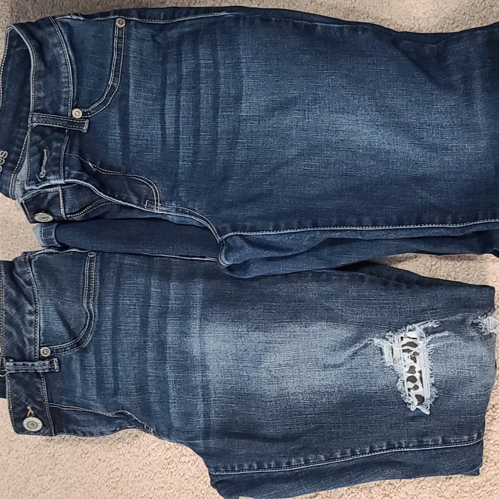 2 Maurices Jeggings